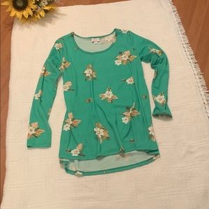 LuLaRoe Green Floral Long-Sleeved Shirt Size M